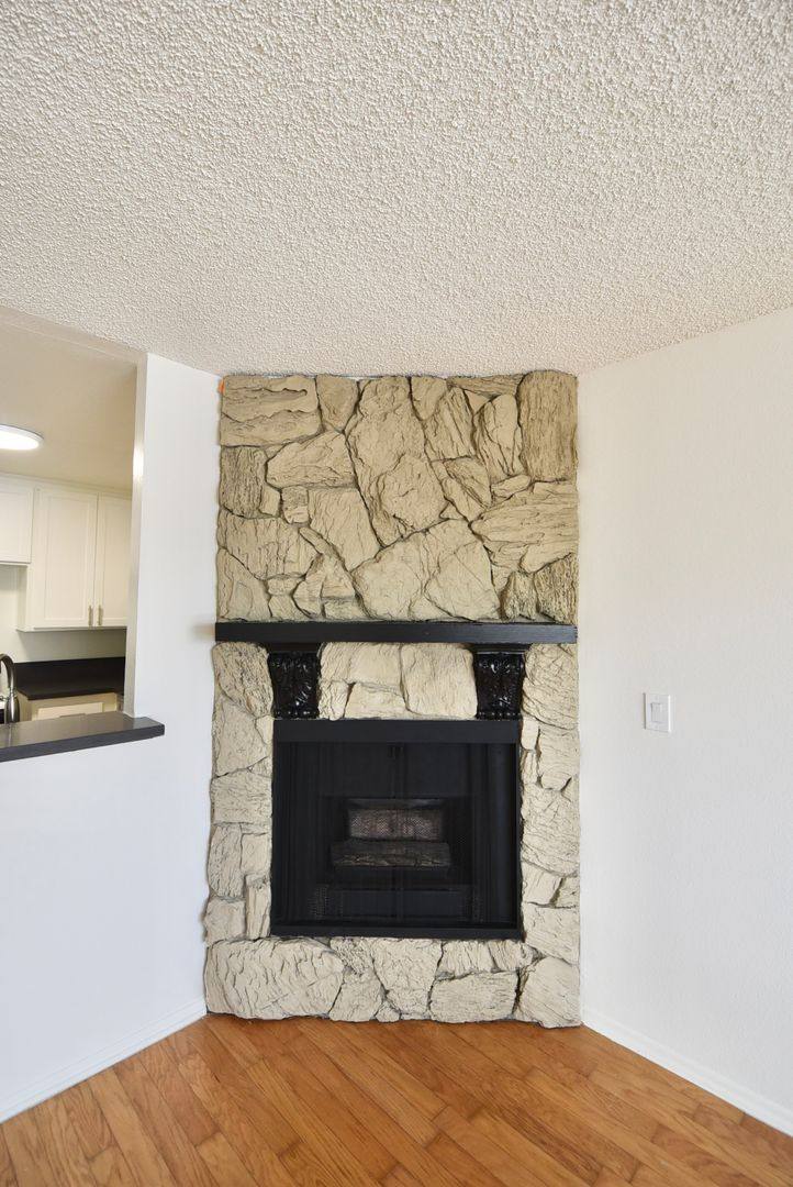 Apartment for rent at 12249 Oxnard St, North Hollywood, CA 91606