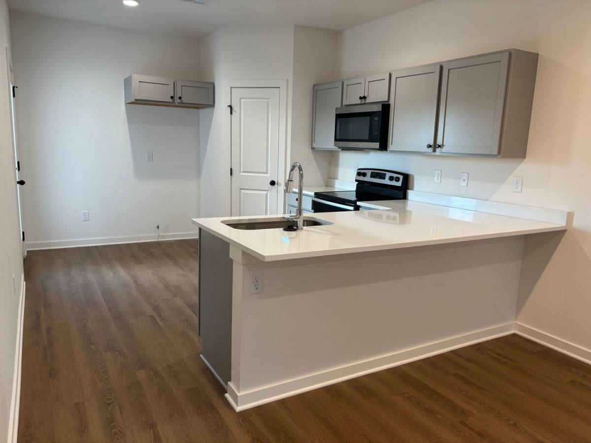 Apartment for rent at 11253 55 W, Wichita, KS 67215