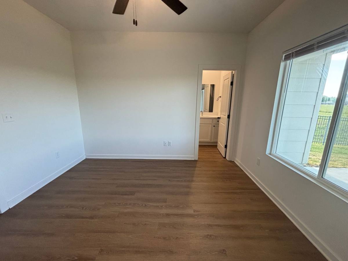 Apartment for rent at 11253 55 W, Wichita, KS 67215