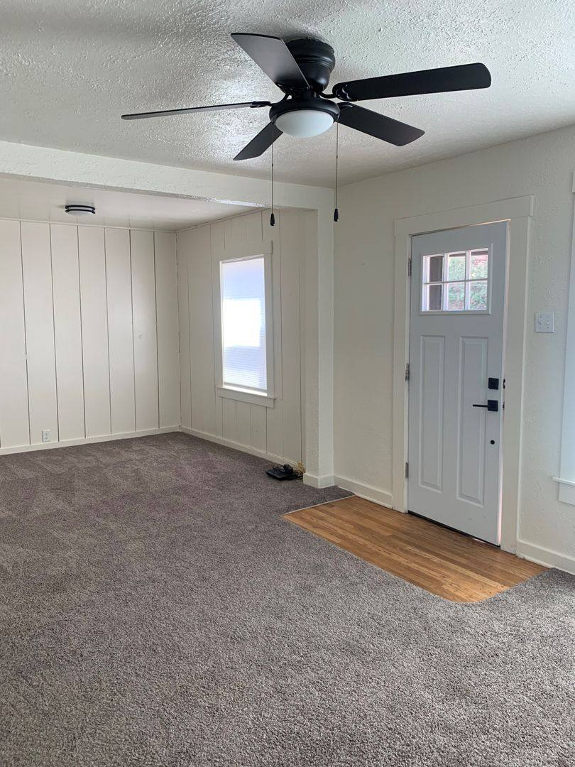 House for rent at 1144 Homedale Rd, Klamath Falls, OR 97603