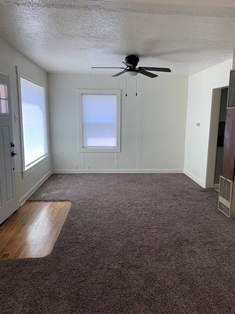 House for rent at 1144 Homedale Rd, Klamath Falls, OR 97603