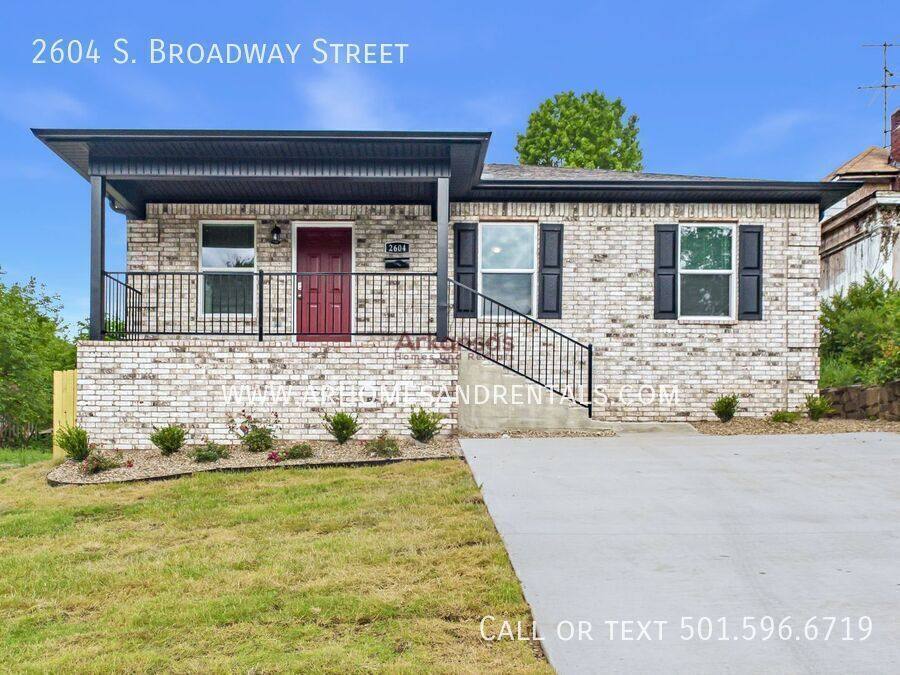 House for rent at 2604 S Broadway St, Little Rock, AR 72206