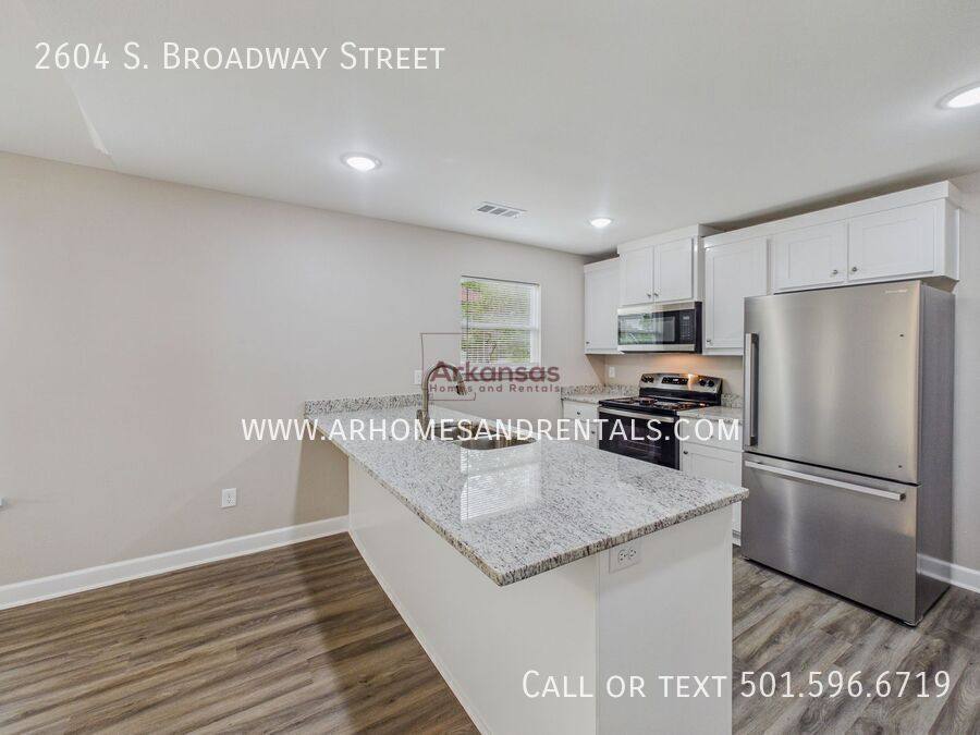 House for rent at 2604 S Broadway St, Little Rock, AR 72206