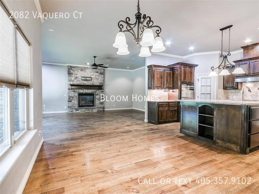House for rent at 2082 Vaquero Court, Edmond, OK 73034