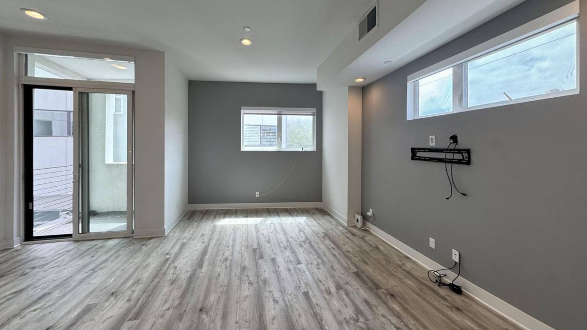 Condo for rent at 3309 Aria Lane, Los Angeles, CA 90034