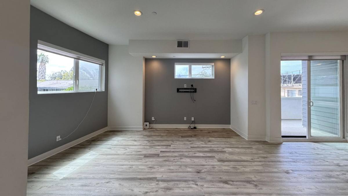 Condo for rent at 3309 Aria Lane, Los Angeles, CA 90034