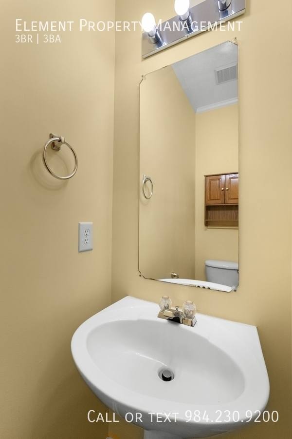 House for rent at 100 Henson Place, Apex, NC 27502