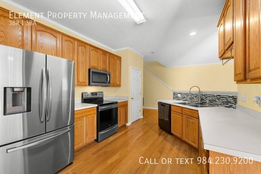 House for rent at 100 Henson Place, Apex, NC 27502