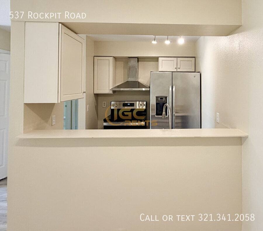 Townhouse for rent at 537 Rockpit Rd, Titusville, FL 32796