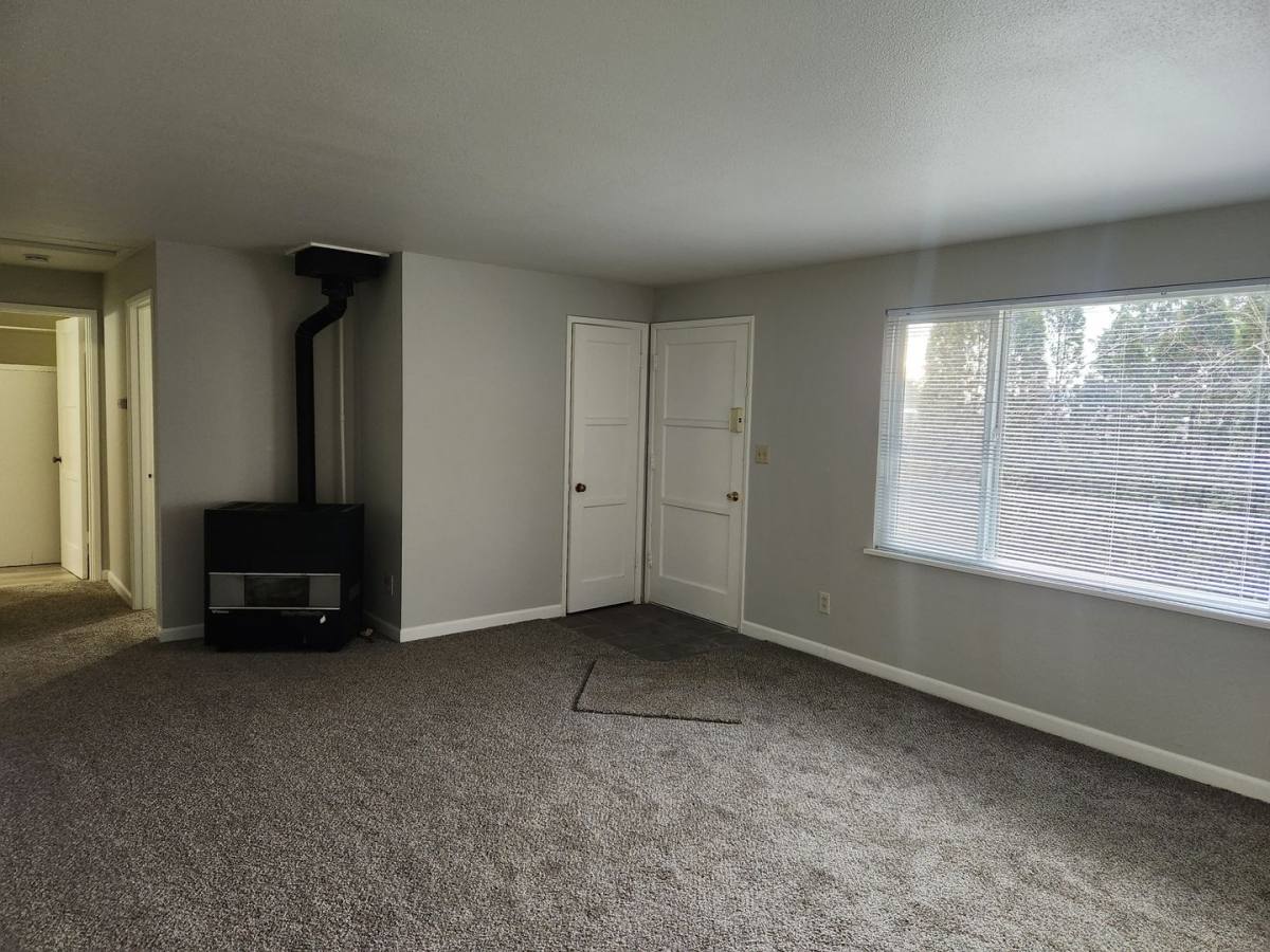 House for rent at 1610 E 31st St, Bremerton, WA 98310