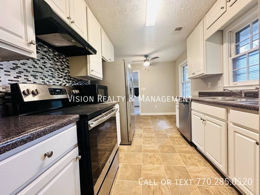 House for rent at 6150 Mallory Rd, Atlanta, GA 30349