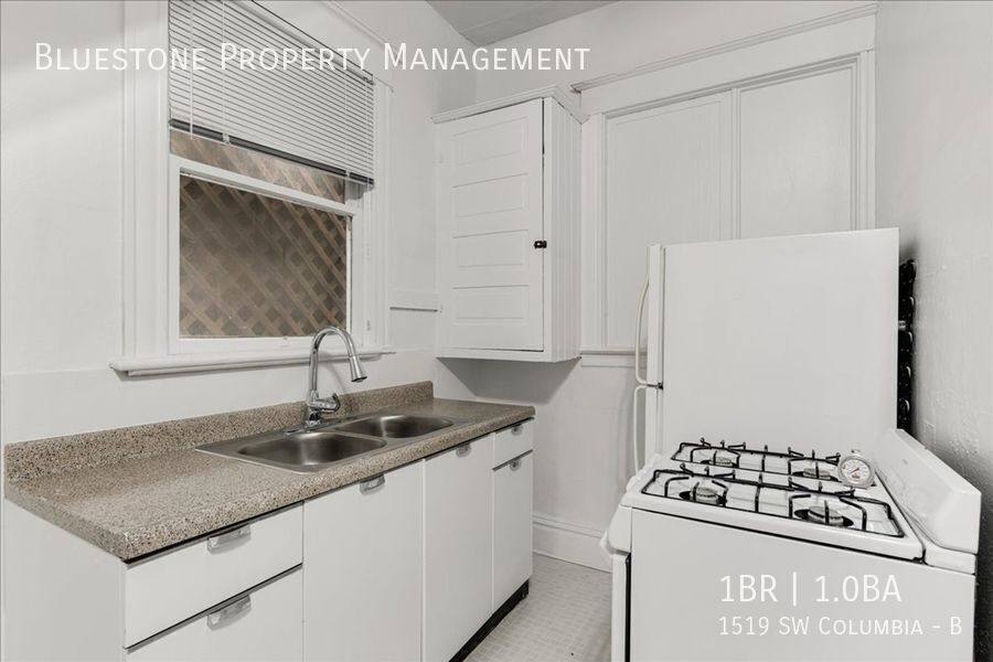 Apartment for rent at 1519 SW Columbia #B, Portland, OR 97201