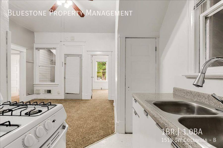 Apartment for rent at 1519 SW Columbia #B, Portland, OR 97201
