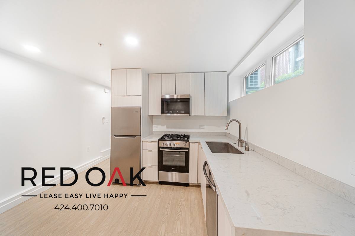 Condo for rent at 847 S Sherbourne Dr #13, Los Angeles, CA 90035