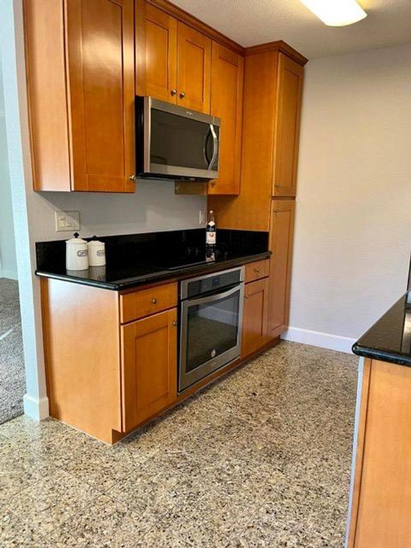Condo for rent at 8680 Via Mallorca F, La Jolla, CA 92037