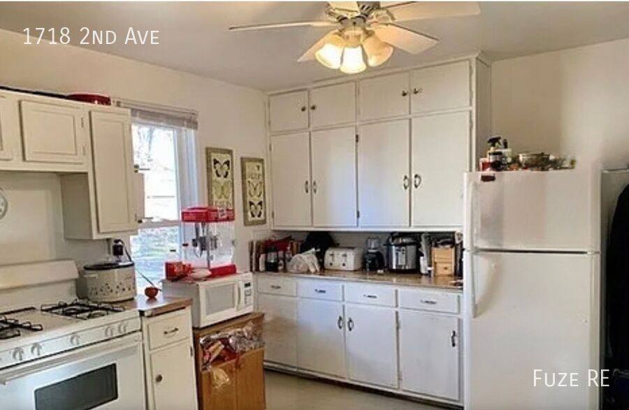 House for rent at 1718 2nd Ave, Anoka, MN 55303