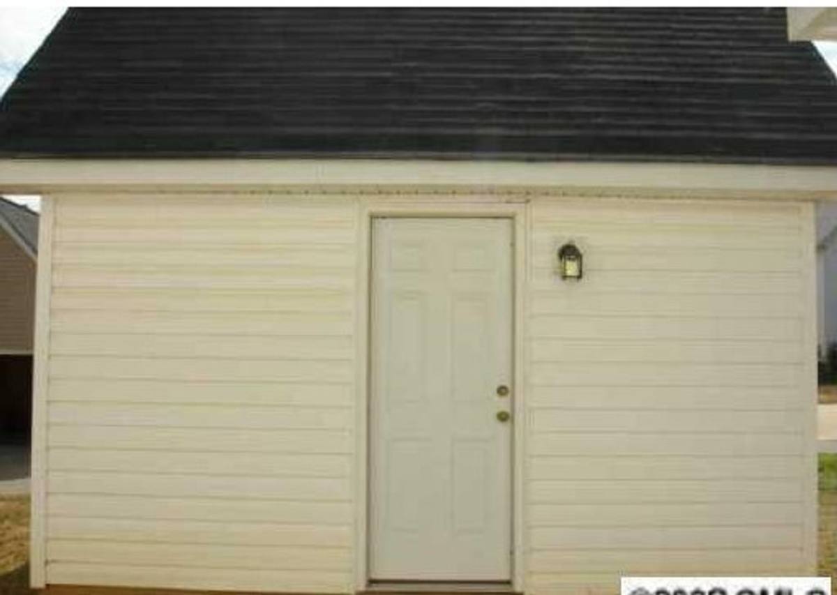 House for rent at 16514 Ambassador Park Dr, Huntersville, NC 28078