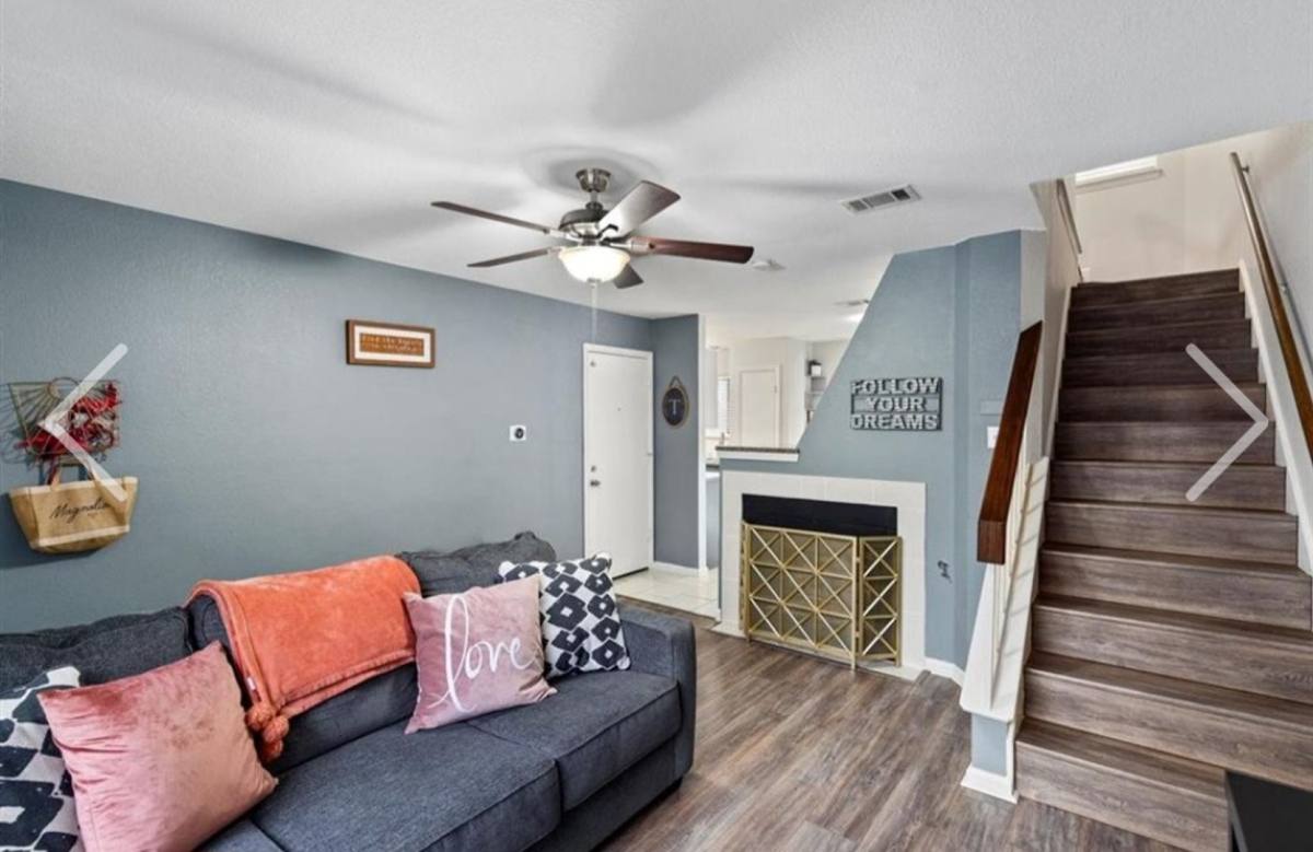 Townhouse for rent at 1009 Markham Lane, Austin, TX 78753