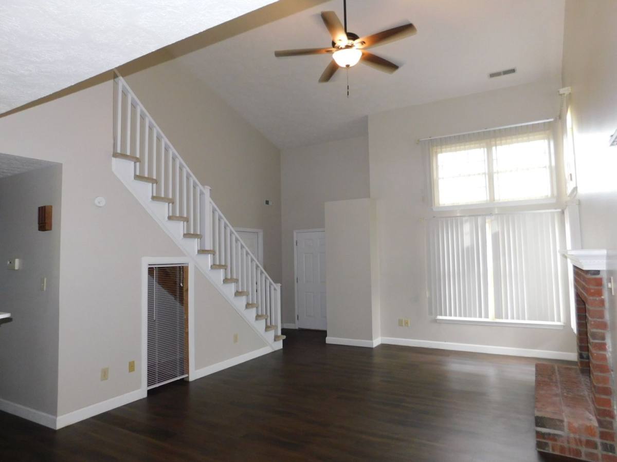 House for rent at 109 S Forest Dr, Havelock, NC 28532