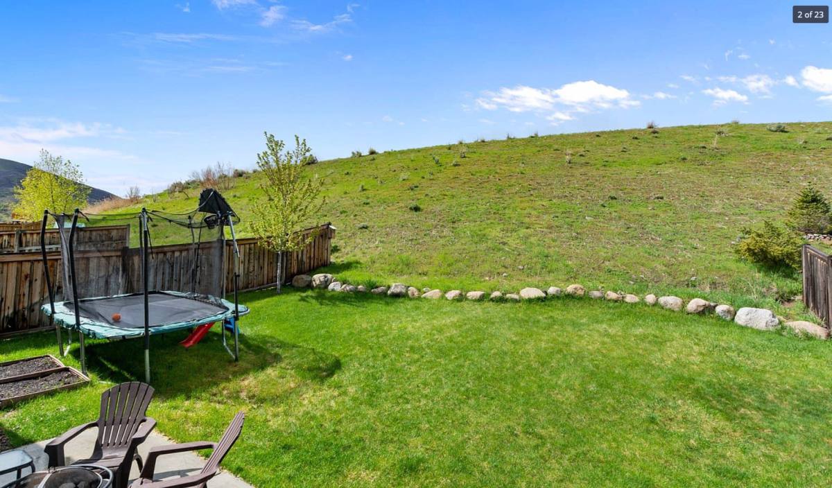 House for rent at 2037 Brookings Dr, Draper, UT 84020