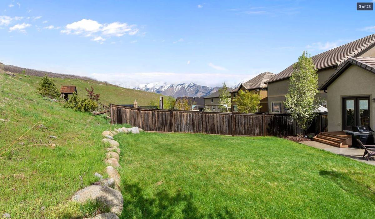 House for rent at 2037 Brookings Dr, Draper, UT 84020