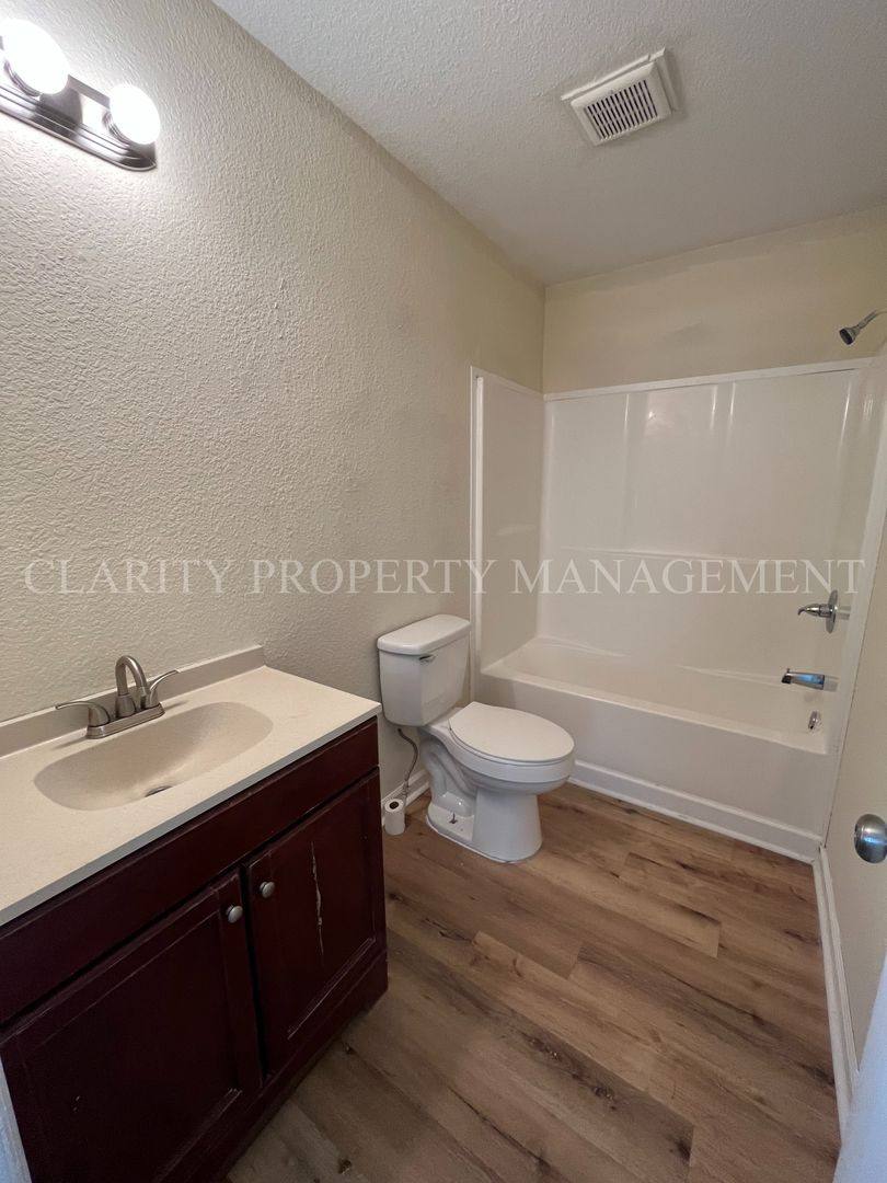 Apartment for rent at 185 County Rd, Sweetwater, TN 37874