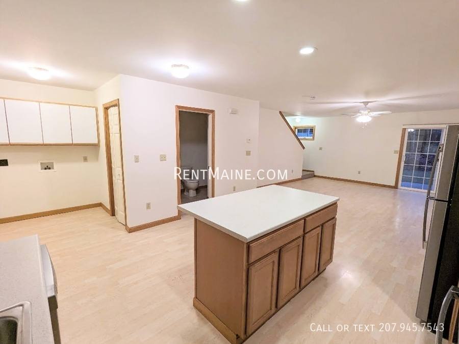 Apartment for rent at 121 Canaan Rd #4, Hampden, ME 04444