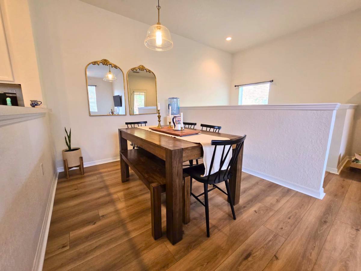 Townhouse for rent at 3435 Parkridge Circle, Sarasota, FL 34243