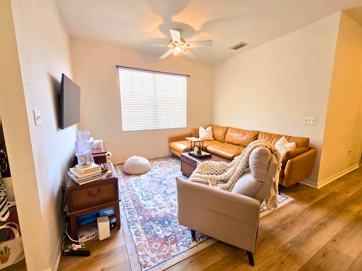 Townhouse for rent at 3435 Parkridge Circle, Sarasota, FL 34243