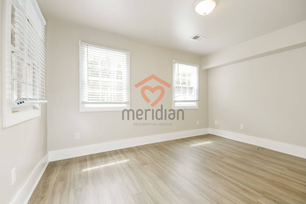 Apartment for rent at 58 America St, Charleston, SC 29403