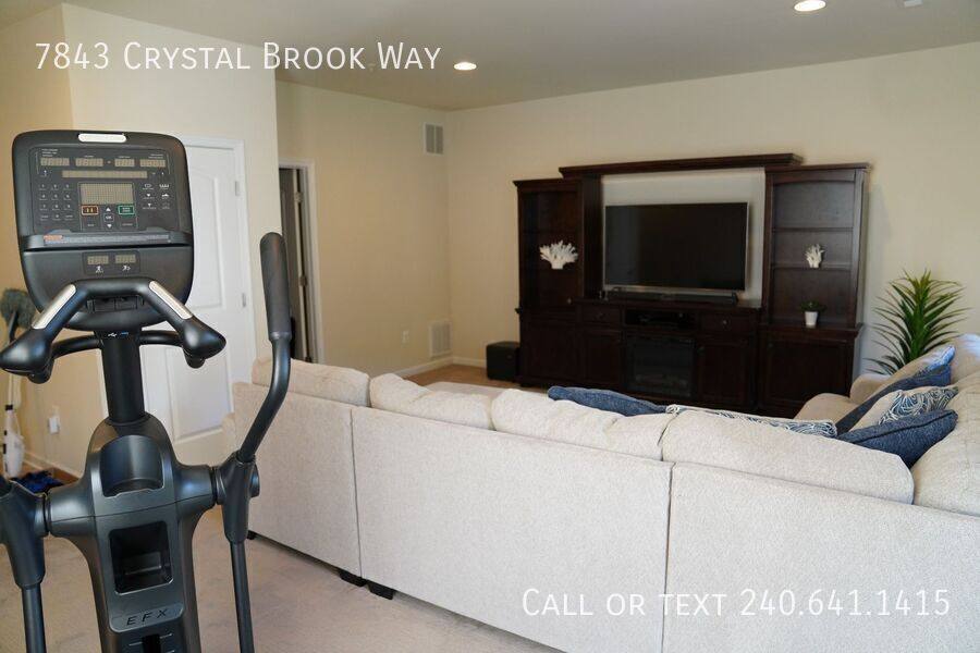 Townhouse for rent at 7843 Crystal Brook Way, Hanover, MD 21076