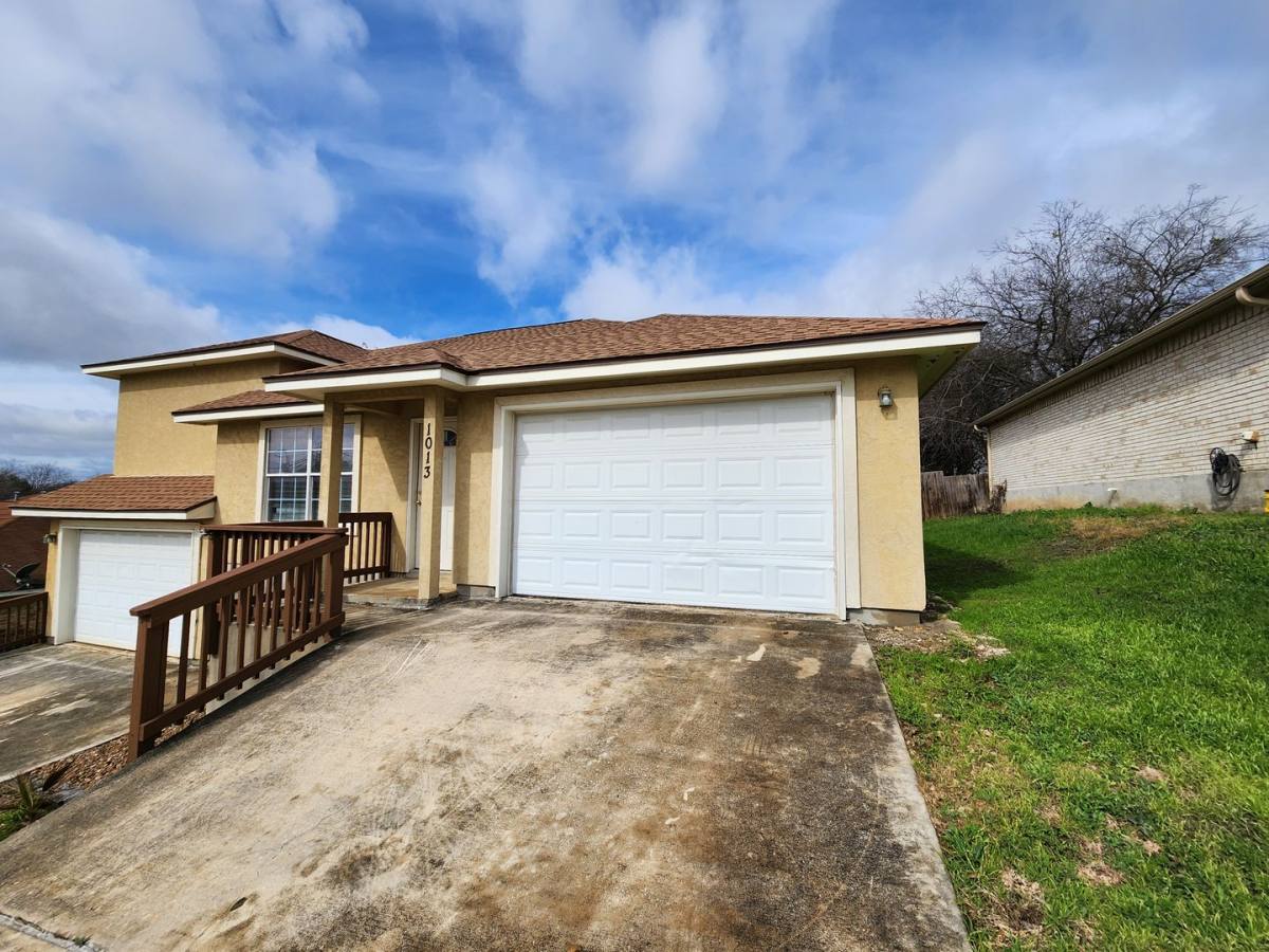 House for rent at 1013 Misty Acres, New Braunfels, TX 78130