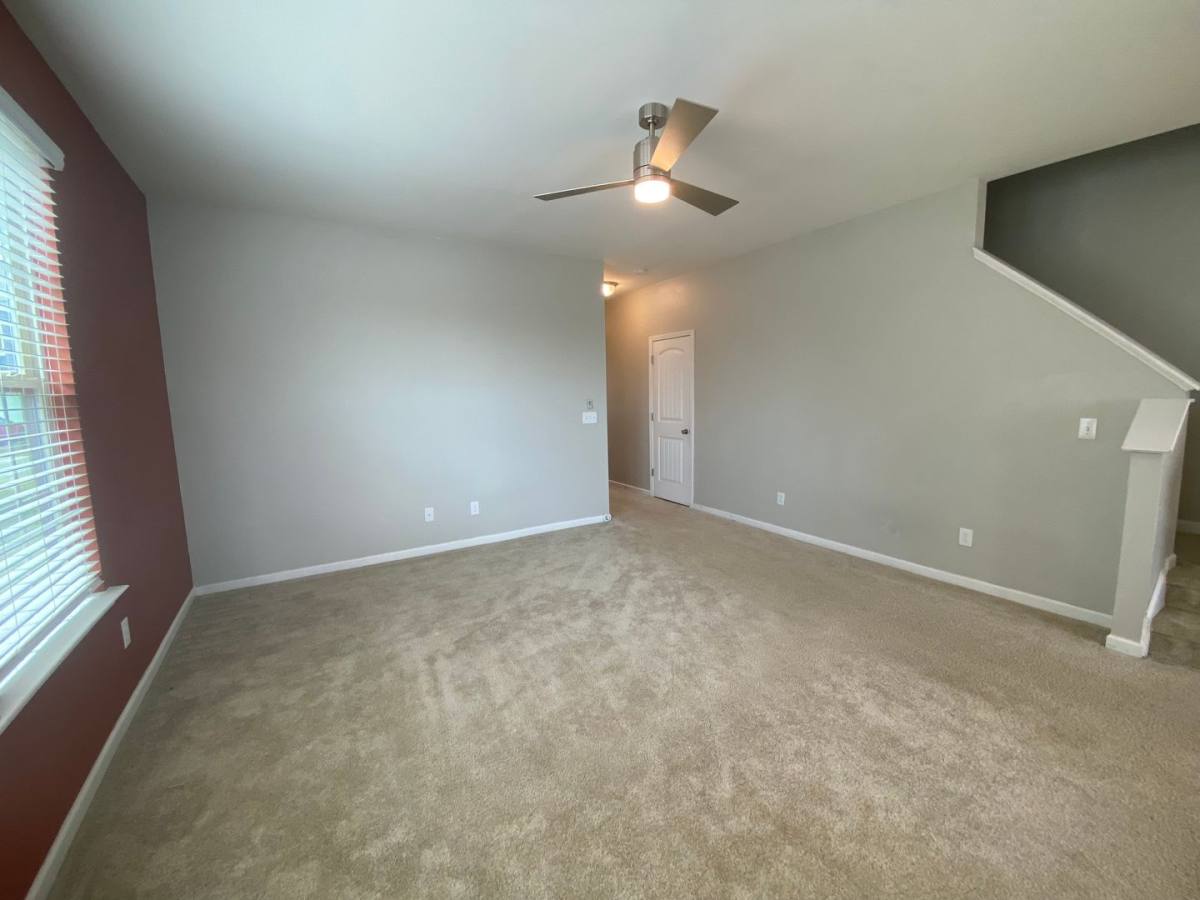 Townhouse for rent at 35 S Grey Abbey Dr, Clayton, NC 27527