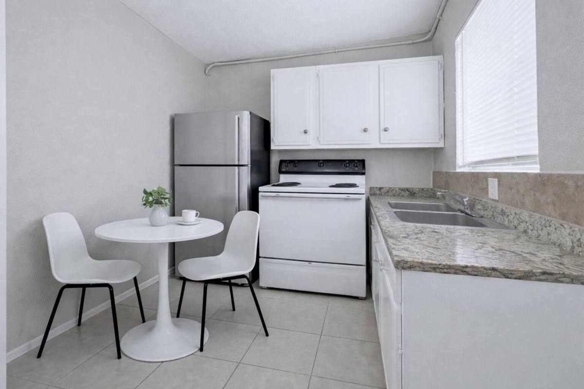 Condo for rent at 1028 5th Ave N, Texas City, TX 77590