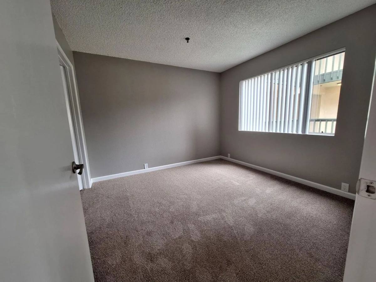 Apartment for rent at 2848 Jefferson St, Carlsbad, CA 92008