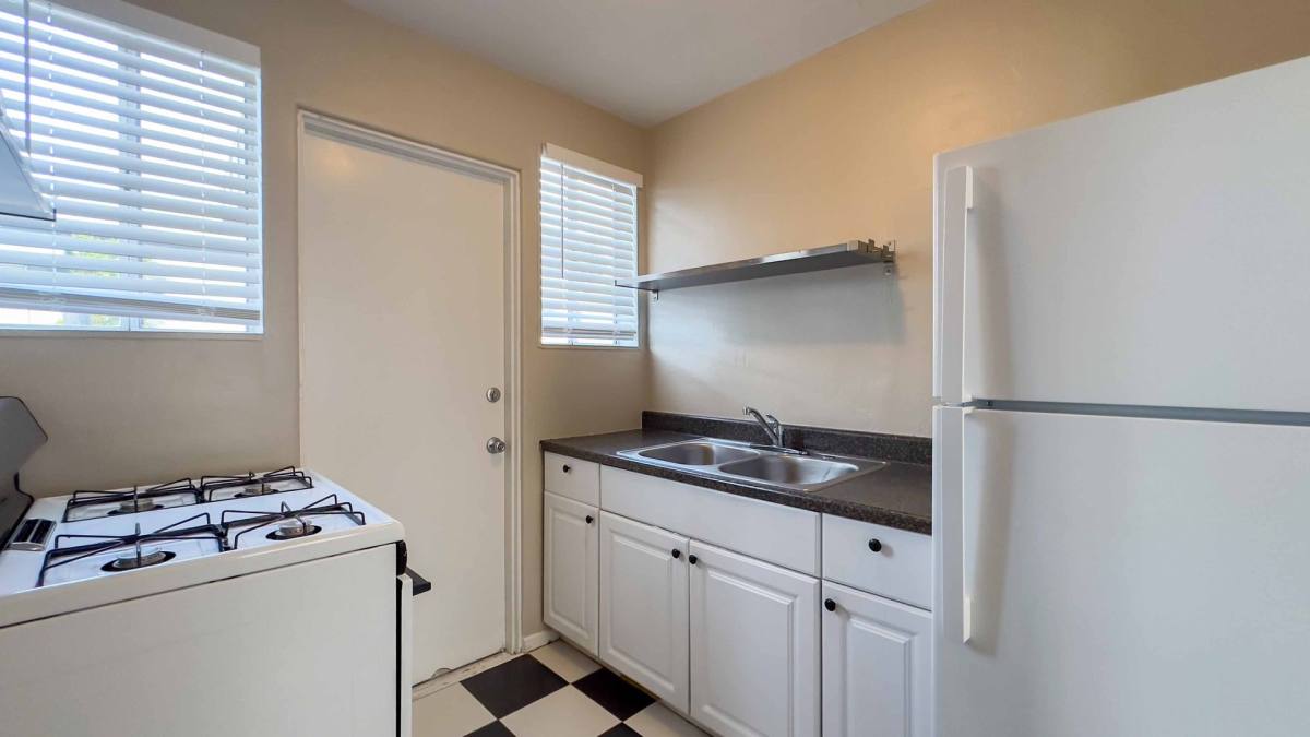Apartment for rent at 1907-1923 30th St, San Diego, CA 92102