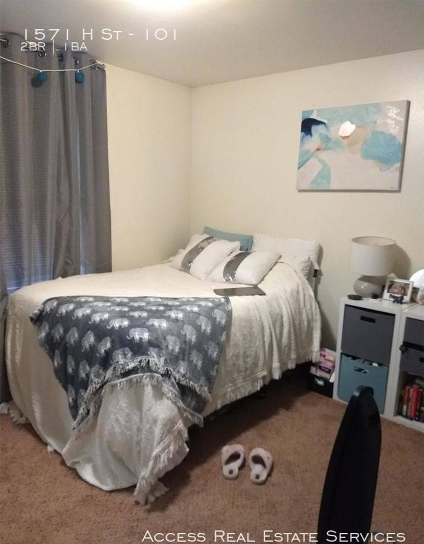 Apartment for rent at 1571 H St, Bellingham, WA 98225