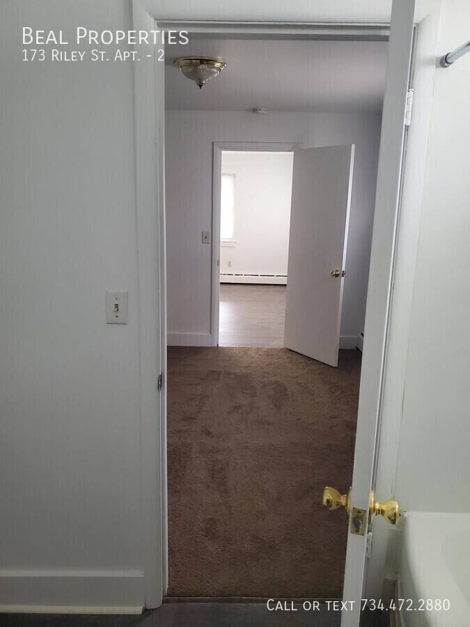 Apartment for rent at 173 Riley St #2, Dundee, MI 48131