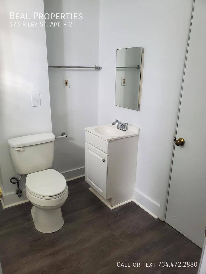 Apartment for rent at 173 Riley St #2, Dundee, MI 48131