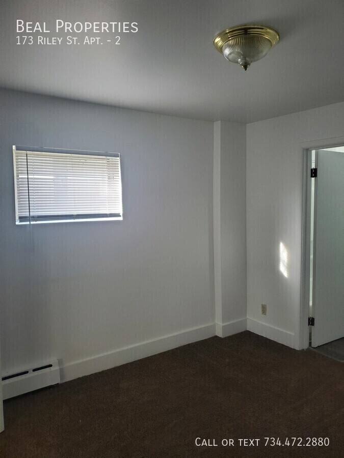 Apartment for rent at 173 Riley St #2, Dundee, MI 48131