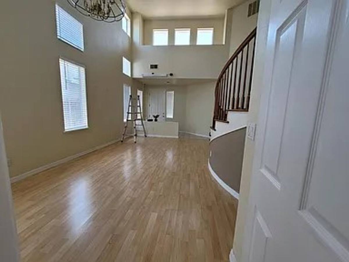 House for rent at 2377 Yorkshire Dr, Antioch, CA 94531