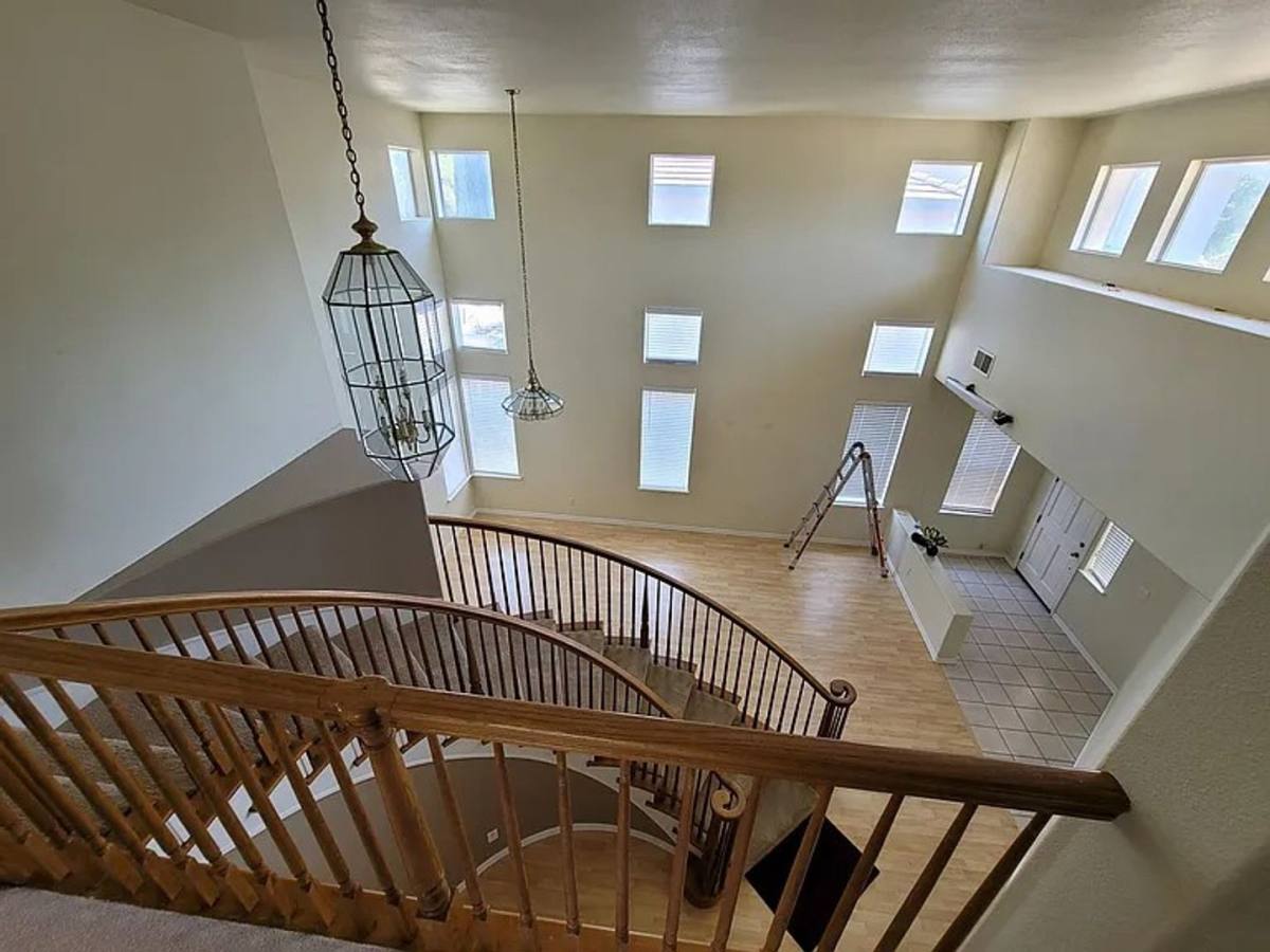House for rent at 2377 Yorkshire Dr, Antioch, CA 94531