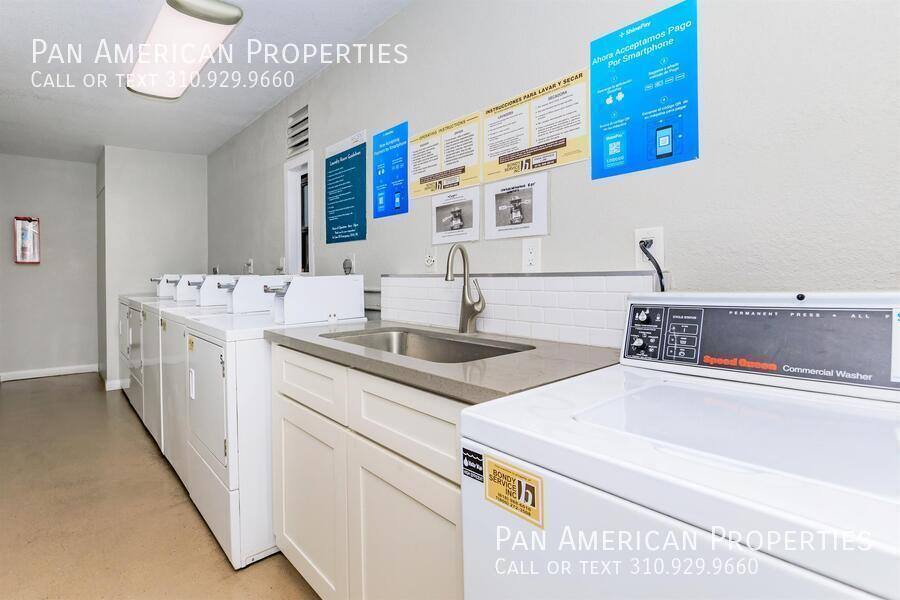 Apartment for rent at 11152 Wallingsford Rd #2N, Los Alamitos, CA 90720