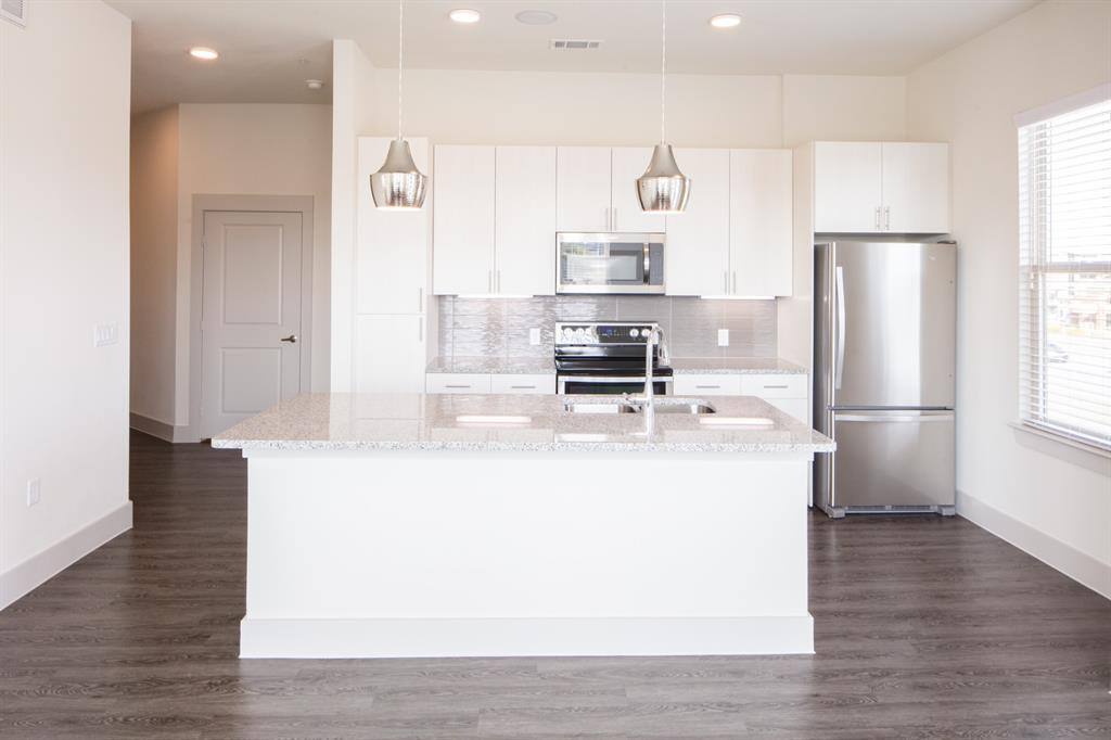 Apartment for rent at 2101 W Rosedale St #201, Fort Worth, TX 76104