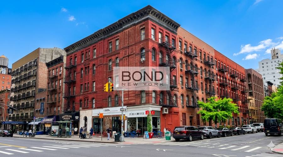 Apartment for rent at 1443 York Ave E, New York, NY 10075