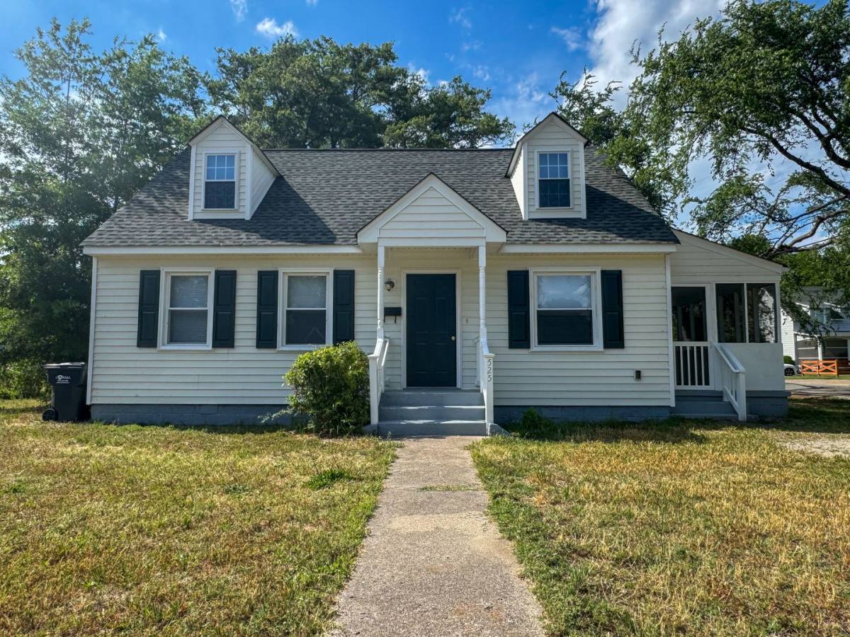 House for rent at 525 E Cawson St, Hopewell, VA 23860