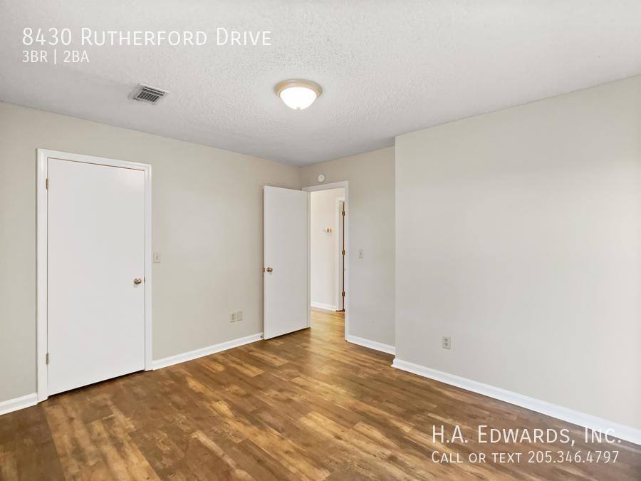 House for rent at 8430 Rutherford Dr, Duncanville, AL 35456