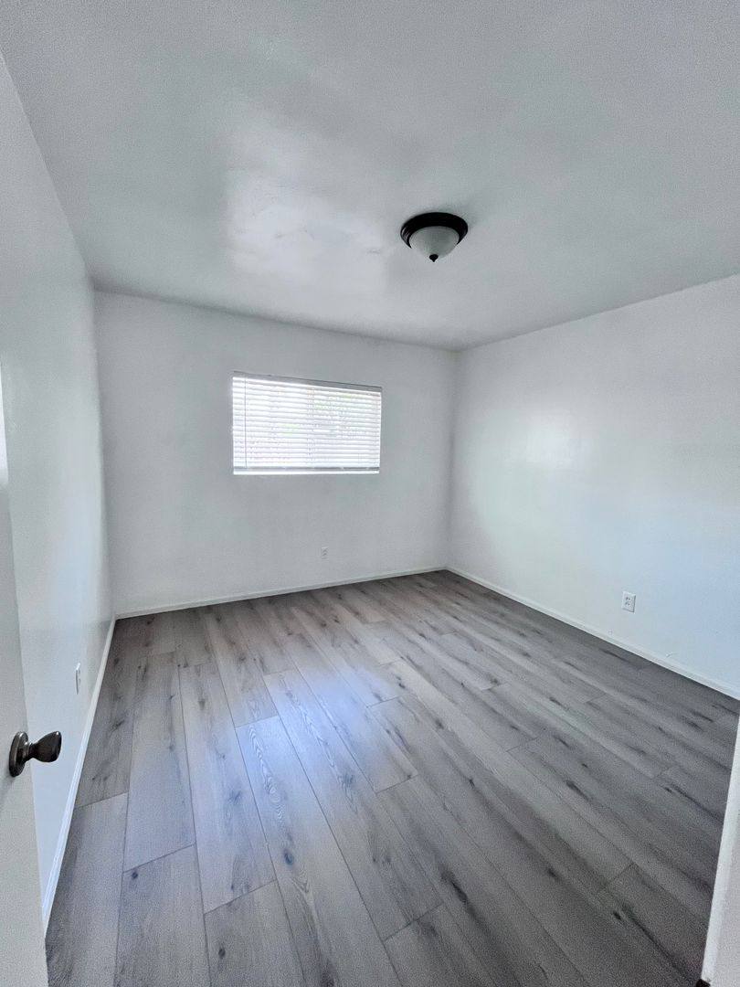 Apartment for rent at 901-905 E High Ave, Redlands, CA 92374