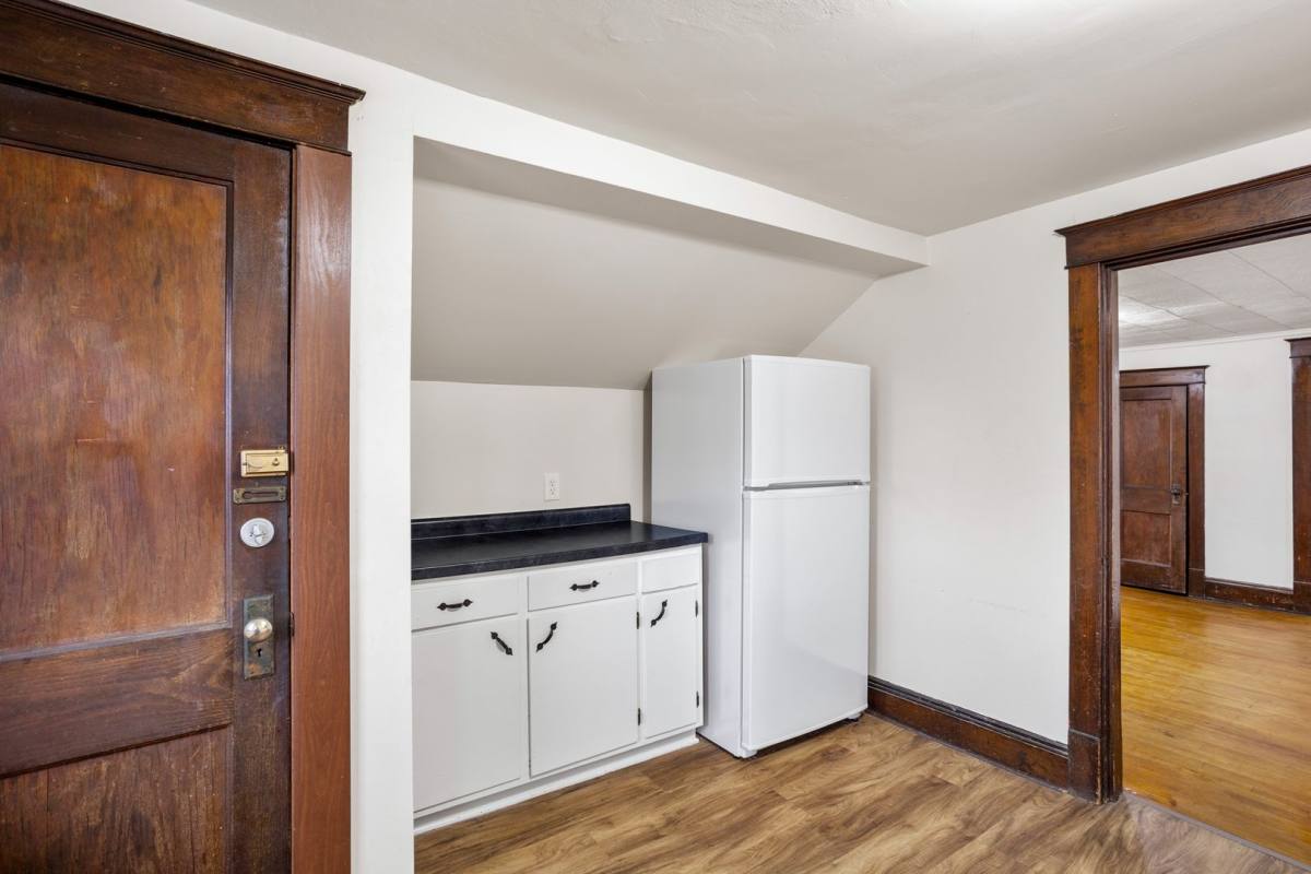 Apartment for rent at 420 Appleton St, Menasha, WI 54952