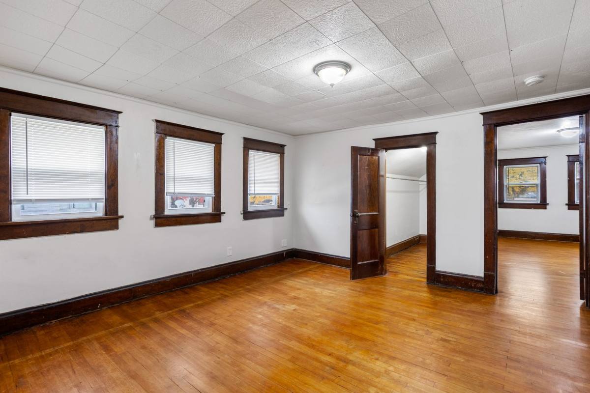 Apartment for rent at 420 Appleton St, Menasha, WI 54952